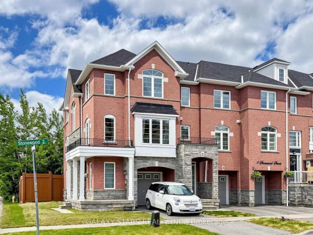 Townhouse for sale in Woburn, Ontario