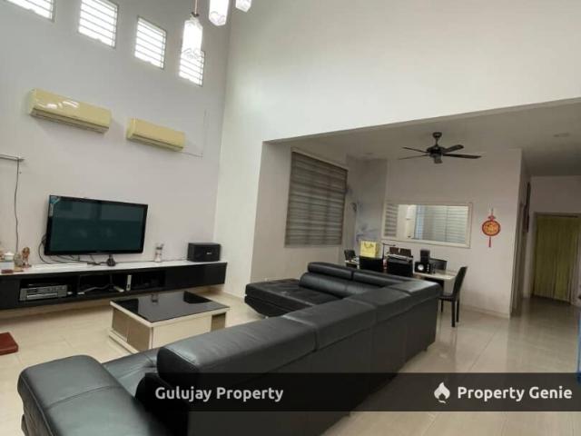 Bungalow for sale in Malaka