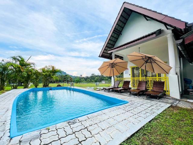 Bungalow for sale in Malaka