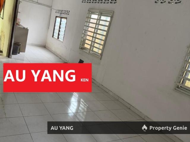Shop for rent in Georgetown, Penang