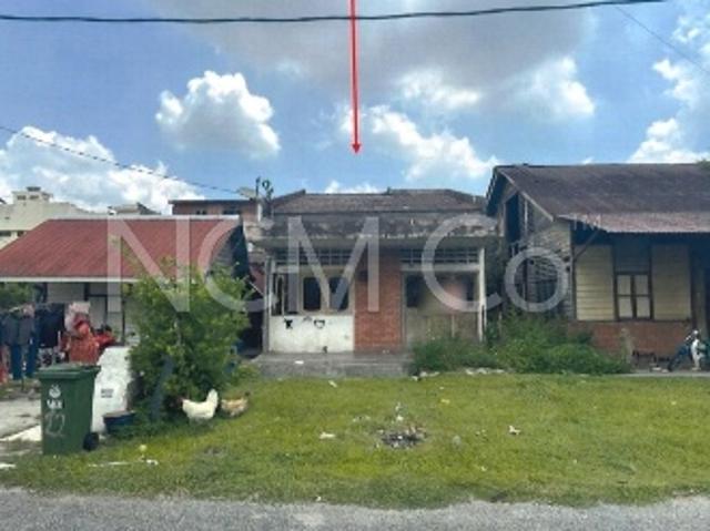 Residential House for sale in Perak, Selama