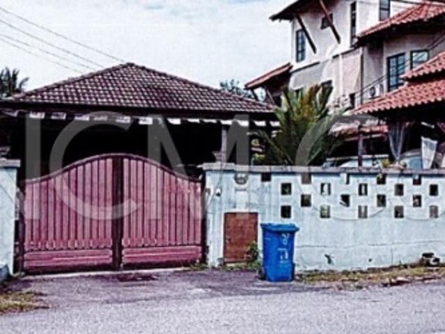 Residential House for sale in Kuala Selangor, Selangor
