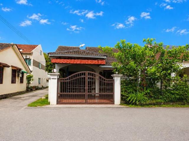 Terraced House for sale in Petaling, Damansara Damai