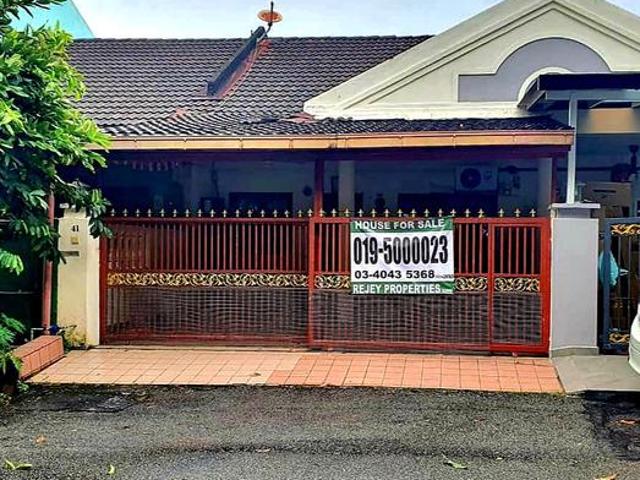 Terraced House for sale in Langat, Selangor