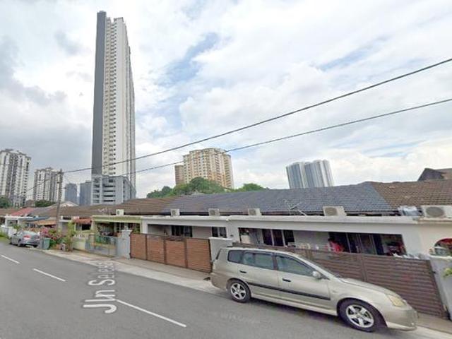 Terraced House for sale in Country Heights Damansara, Kuala Lumpur