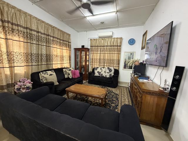 Bungalow for rent in Petaling, Alam Impian