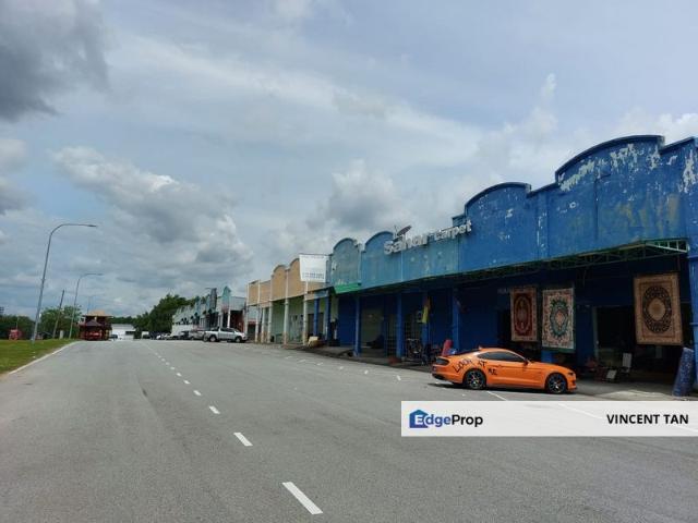 Warehouse for sale in Nilai, Negeri Sembilan