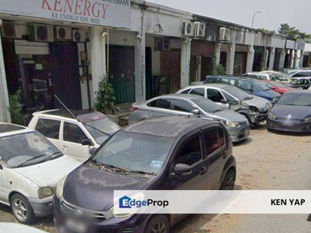 Warehouse for rent in Majlis Bandaraya Subang Jaya, Petaling