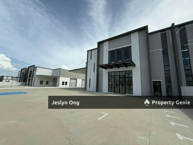 Warehouse for rent in Johor