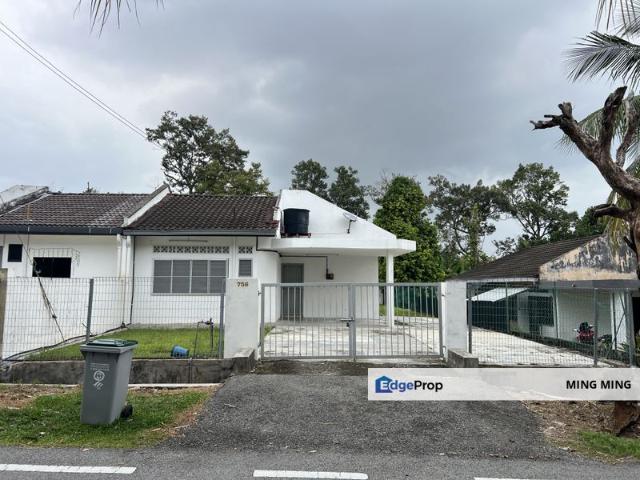 House for sale in Sendayan Village, Negeri Sembilan