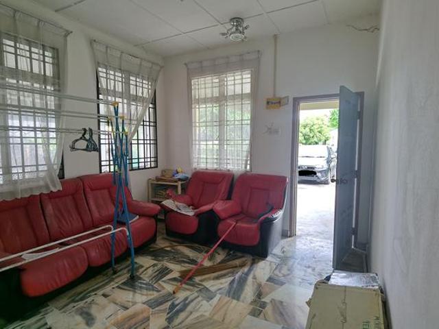 Residential House for sale in Tanjong Sepat, Selangor