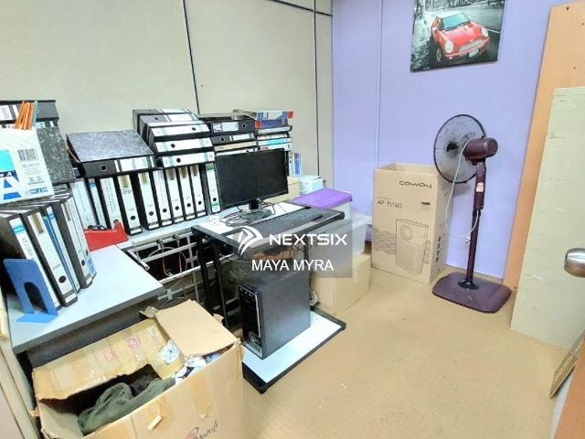 Shop for rent in Georgetown, Penang