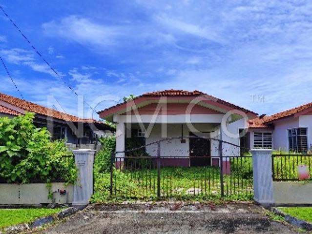 Residential House for sale in Kuala Kedah, Kedah