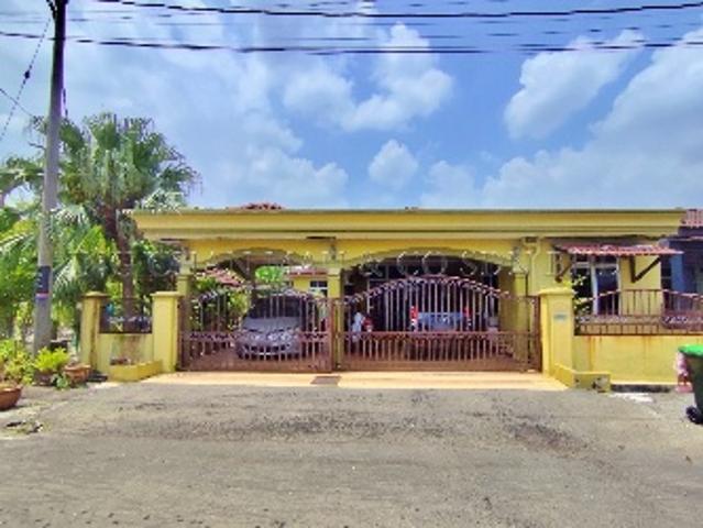 Residential House for sale in Kuala Kedah, Kedah