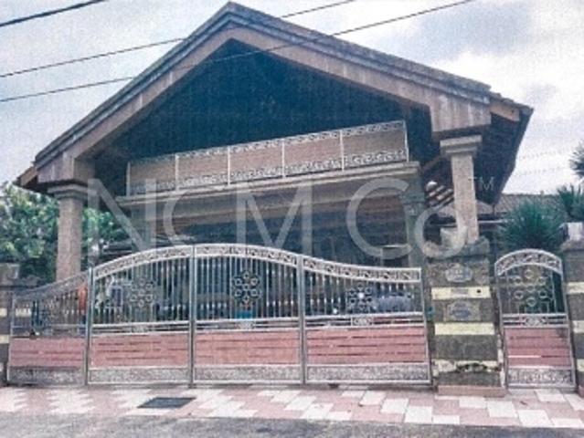 Residential House for sale in Kuala Selangor, Selangor