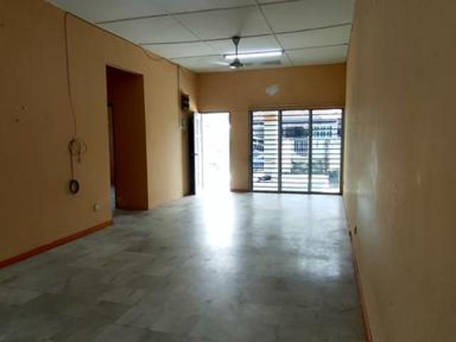 Residential House for sale in Tanjong Sepat, Selangor