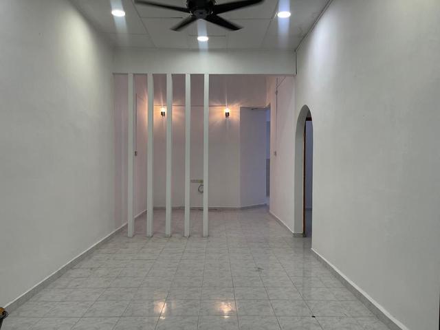 Terraced House for sale in Kluang