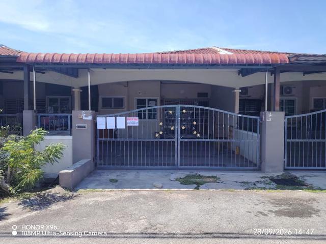 Terraced House for sale in Lumut, Manjung