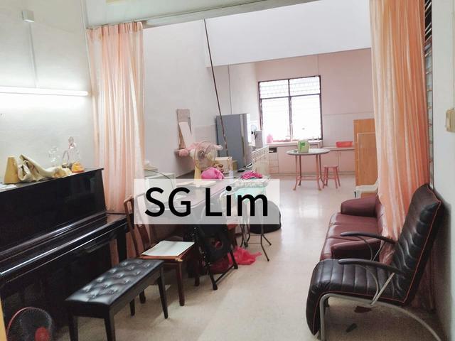 Terraced House for rent in Penang