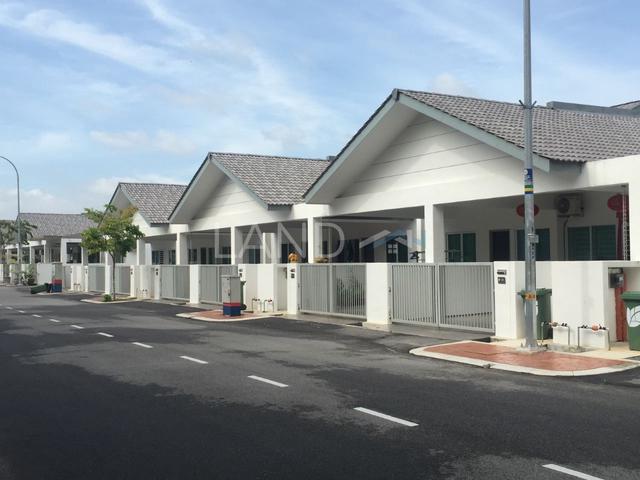 Terraced House for sale in Wellesley, Penang