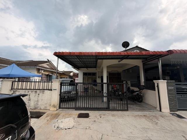 Terraced House for sale in Wellesley, Penang