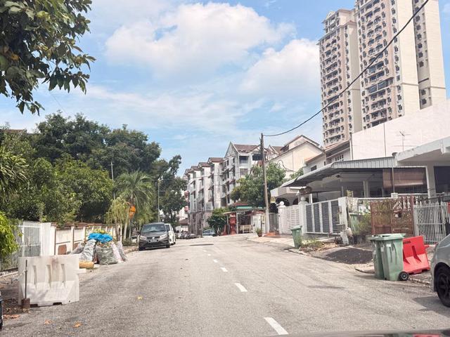 Terraced House for sale in Georgetown, Penang