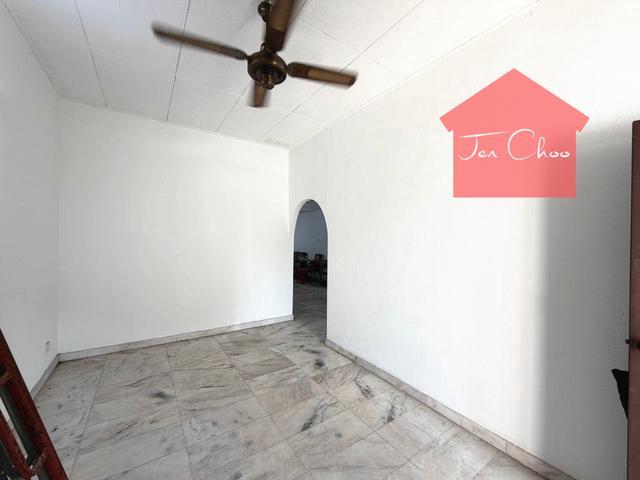 Terraced House for sale in Georgetown, Penang
