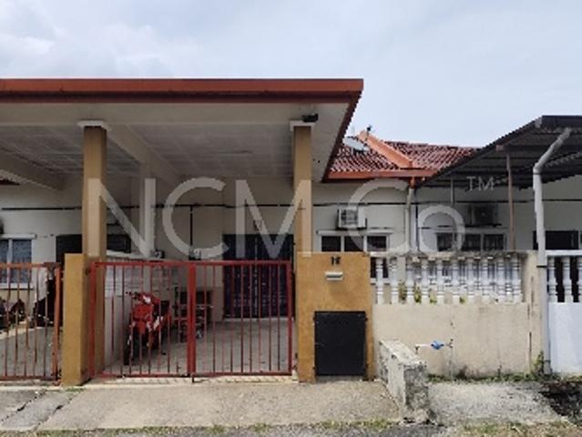 Terraced House for sale in Kuala Selangor, Selangor