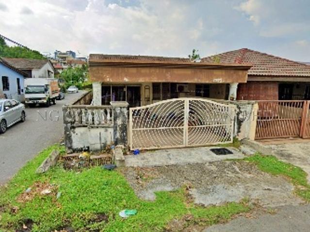Terraced House for sale in Kuala Selangor, Selangor