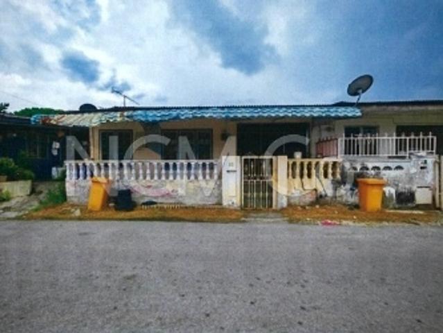 Terraced House for sale in Kuala Selangor, Selangor