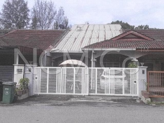 Terraced House for sale in Kuala Selangor, Selangor