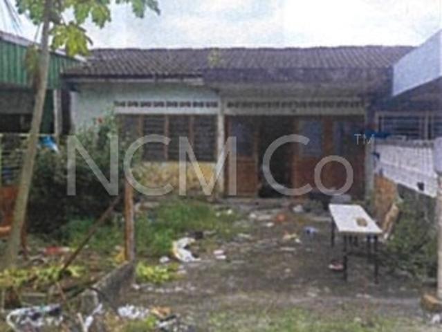 Terraced House for sale in Kuala Selangor, Selangor