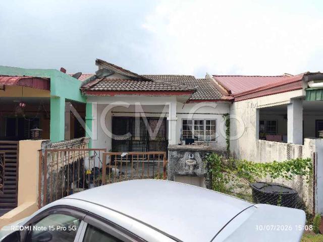 Terraced House for sale in Kuala Selangor, Selangor