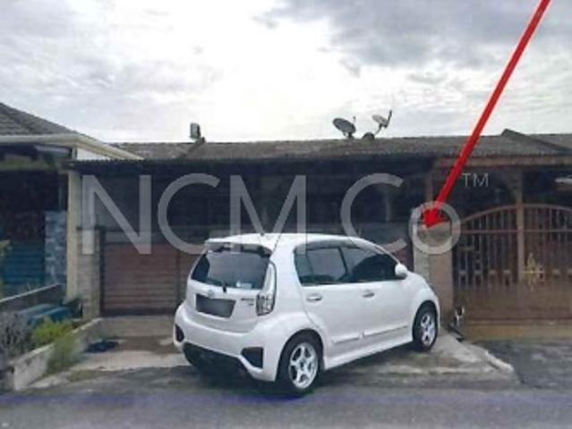 Terraced House for sale in Kuala Selangor, Selangor