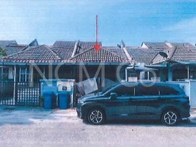 Terraced House for sale in Kuala Selangor, Selangor