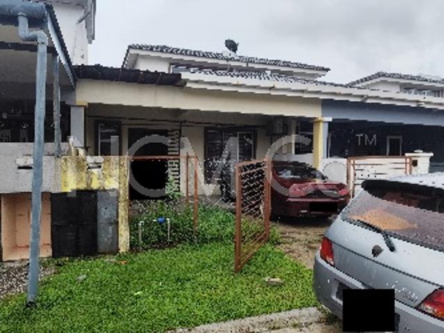 Terraced House for sale in Kuala Selangor, Selangor
