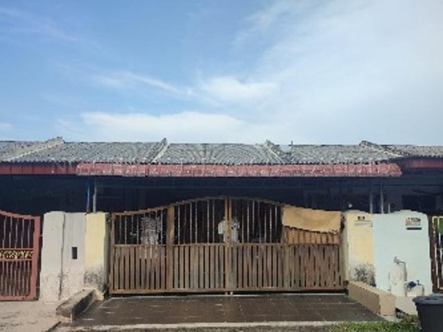 Terraced House for sale in Kuala Selangor, Selangor