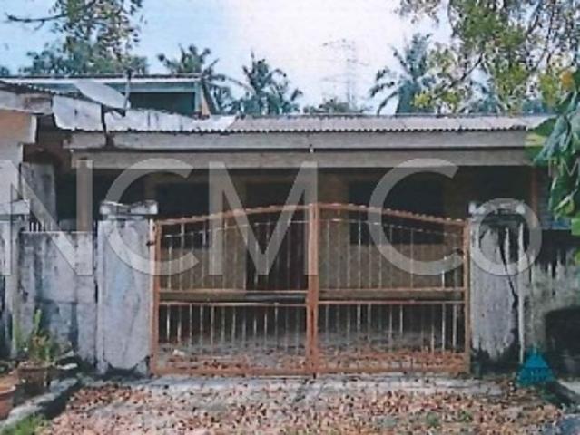 Terraced House for sale in Kuala Selangor, Selangor