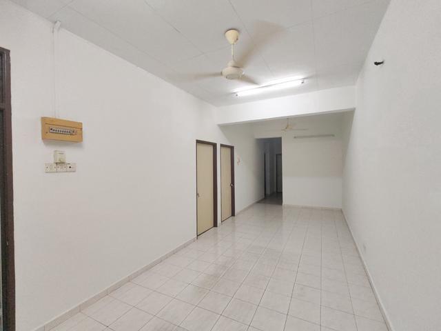 Terraced House for rent in Georgetown, Penang