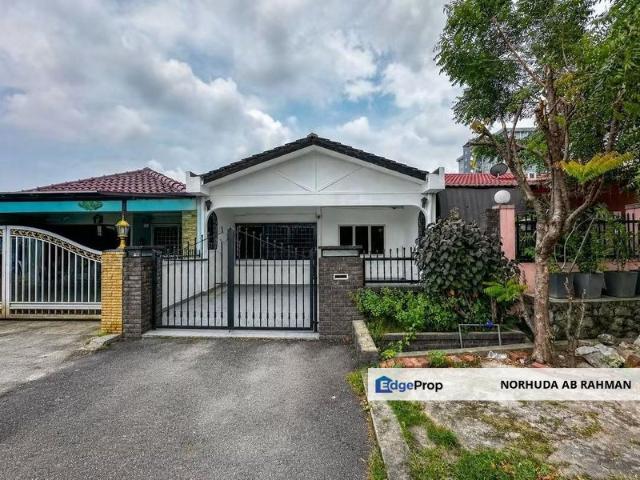 House for sale in Petaling Jaya, Petaling