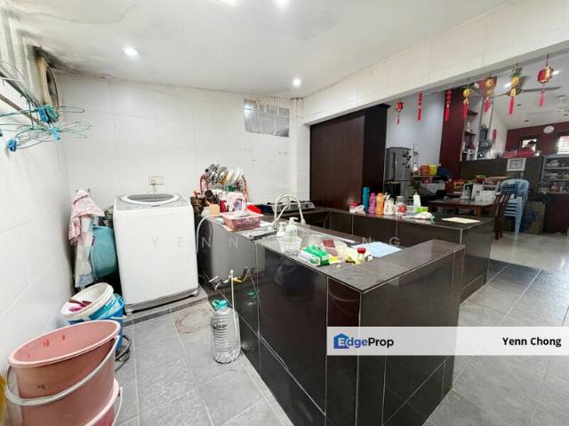 House for sale in Country Heights Damansara, Kuala Lumpur