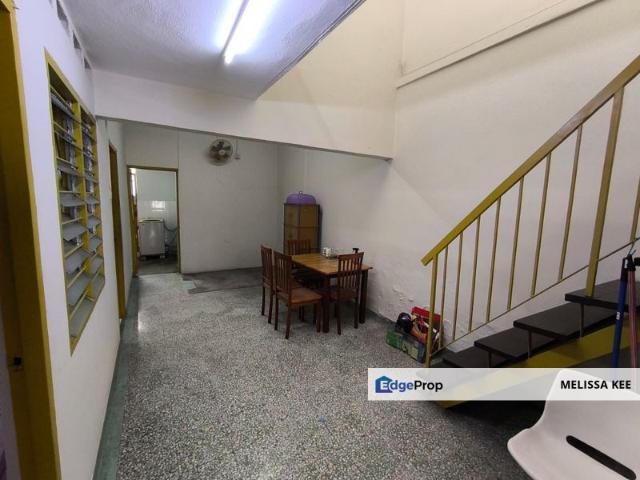 House for sale in Petaling, Damansara Damai