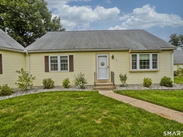 Condo for sale in Suffield, Connecticut