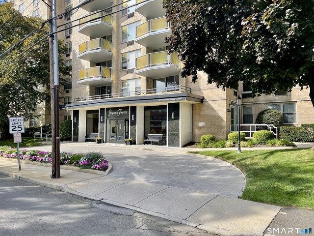 Condo for sale in Cos Cob, Connecticut