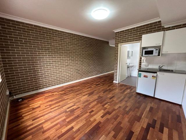 Granny Flat for rent in Sydney, New South Wales
