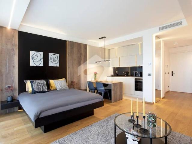 Apartment for sale in لاہور, لاہور ڈویژن