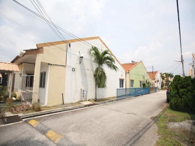 Terraced House for sale in Petaling, Subang Jaya