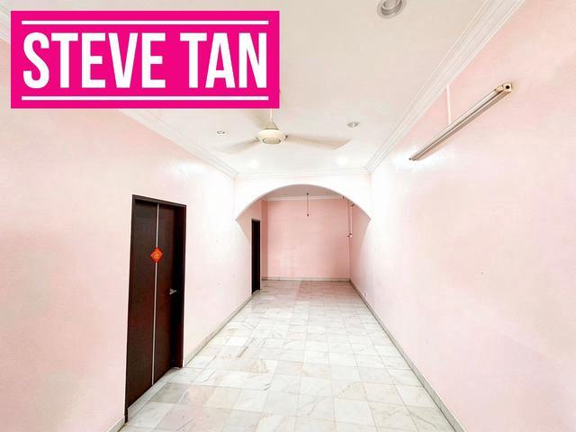Terraced House for sale in Georgetown, Penang