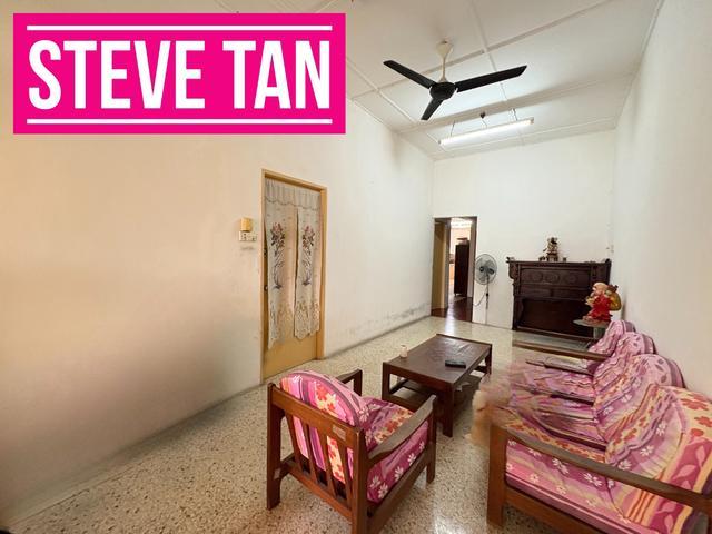 Terraced House for sale in Georgetown, Penang
