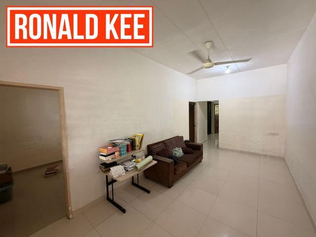 Terraced House for sale in Georgetown, Penang